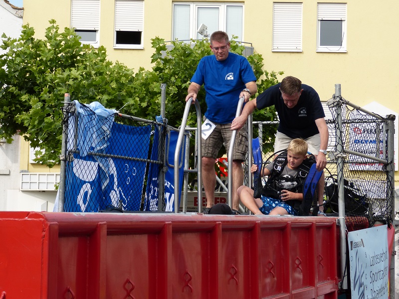 Die Helfer mit dem naechsten Gast